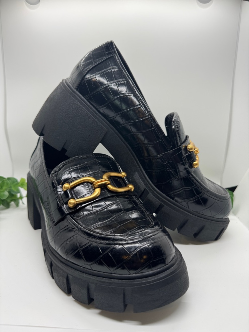Torrid Croco Platform Loafers 9WW